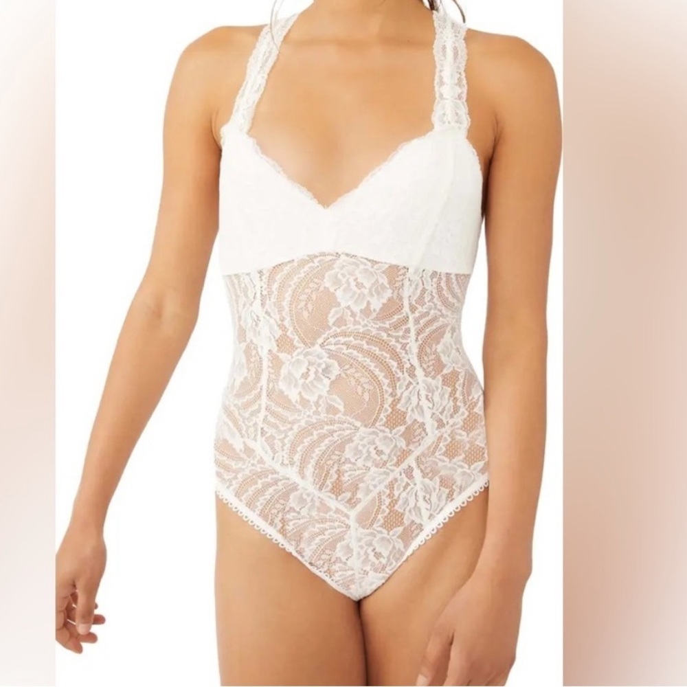 Free People Ivory Intimately FP Midnight Hour Lace Bodysuit Size Small